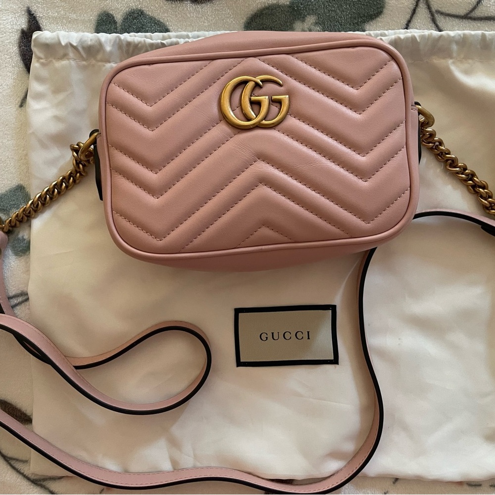 Gucci Mini GG Marmont Chain Shoulder Bag